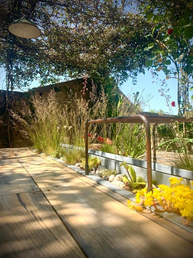 مبيت وإفطار Sainte-Suzanne  Cote Jardin المظهر الخارجي الصورة